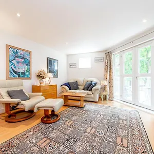  Apartment Pass The Keys Delightful Close To River In Se16